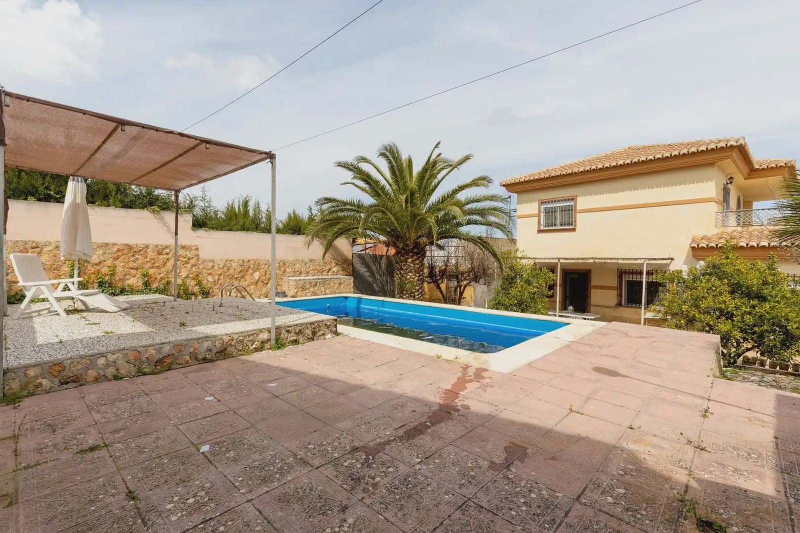 Villa til salg i Escuzar med swimmingpool garage - € 259.000 (Ref: 9837318)