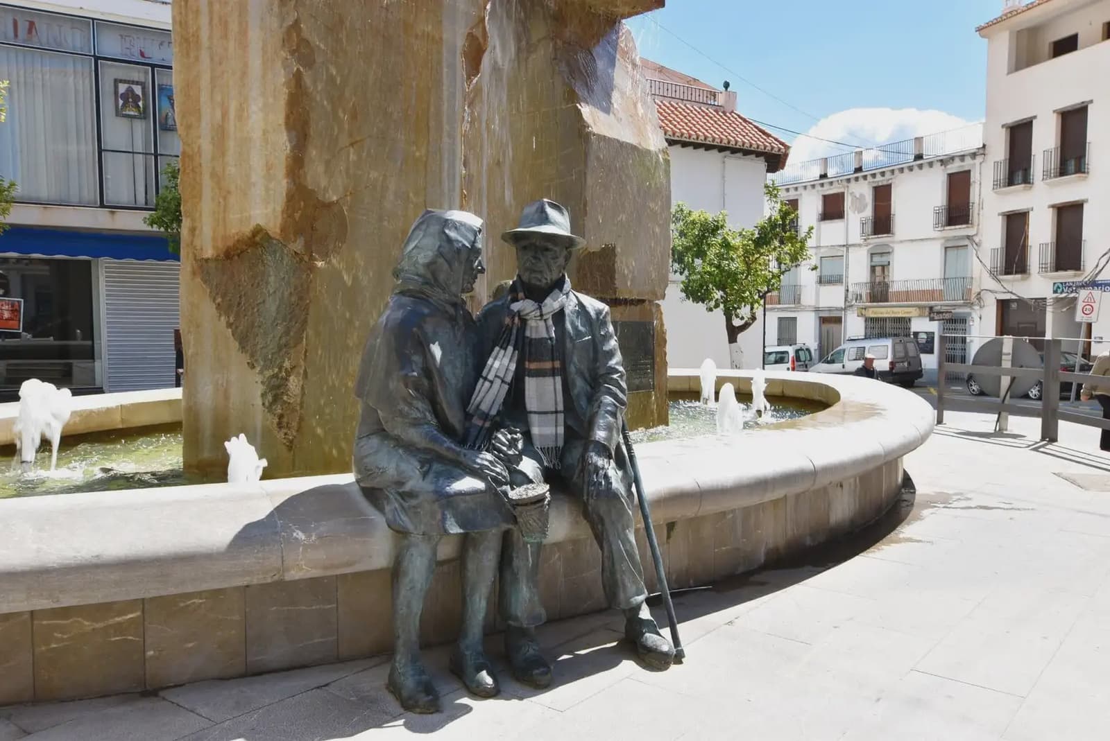 Townhouse for sale in Lanjaron - € 59,000 (Ref: 9837319)