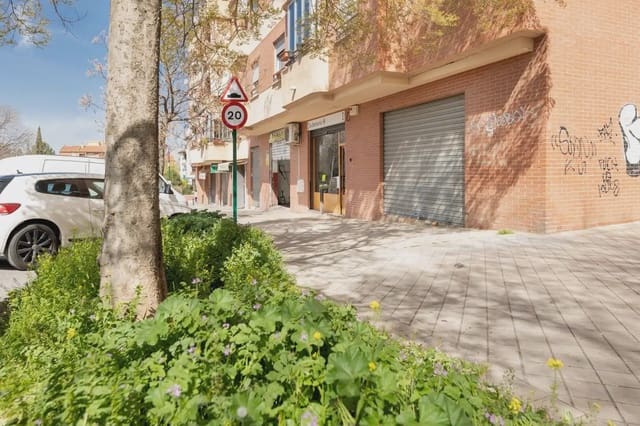 Local Comercial en Poligono Cartuja - La Paz, Granada ciudad en venta - 49.900 € (Ref: 9837320)