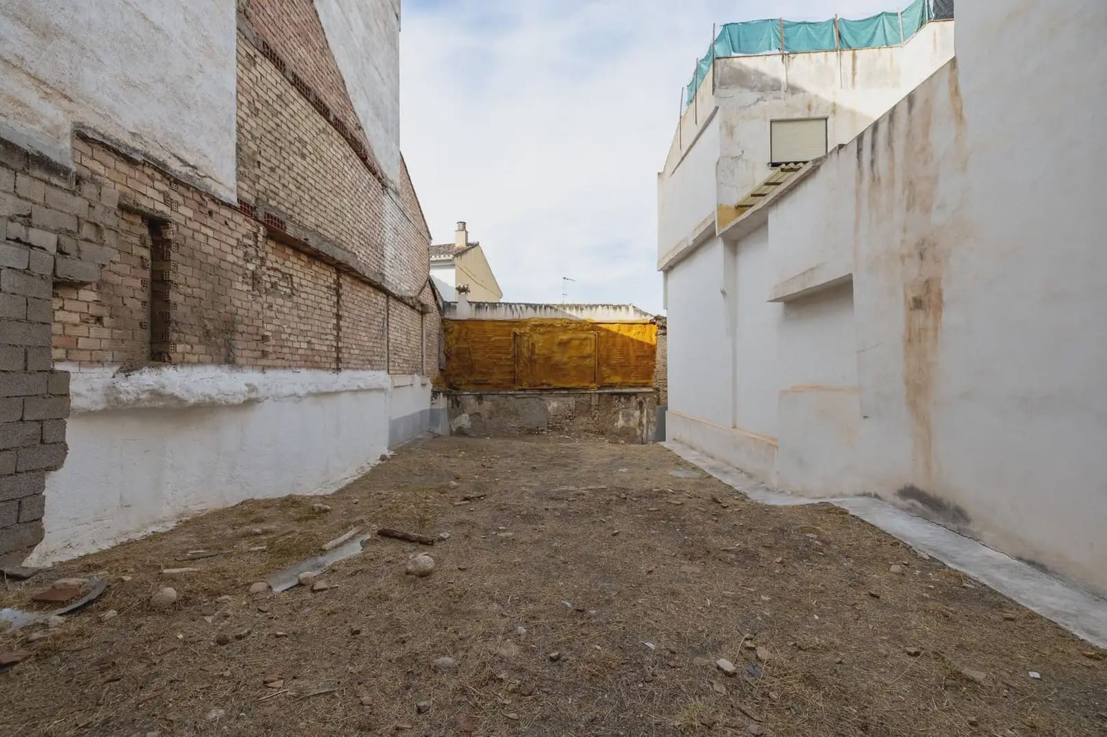 Byggegrund til salg i Granada by - € 240.000 (Ref: 9837325)