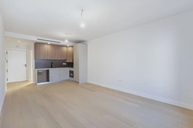 Flat te koop in Albaicin, Granada stad - € 332.000 (Ref: 9837327)