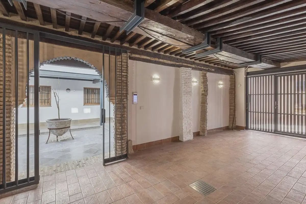 Flat te koop in Granada stad - € 332.000 (Ref: 9837327)