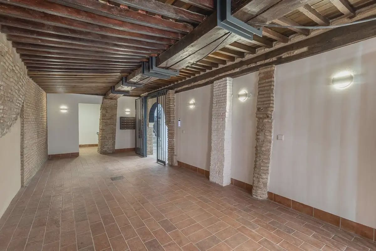 Flat te koop in Granada stad - € 332.000 (Ref: 9837327)