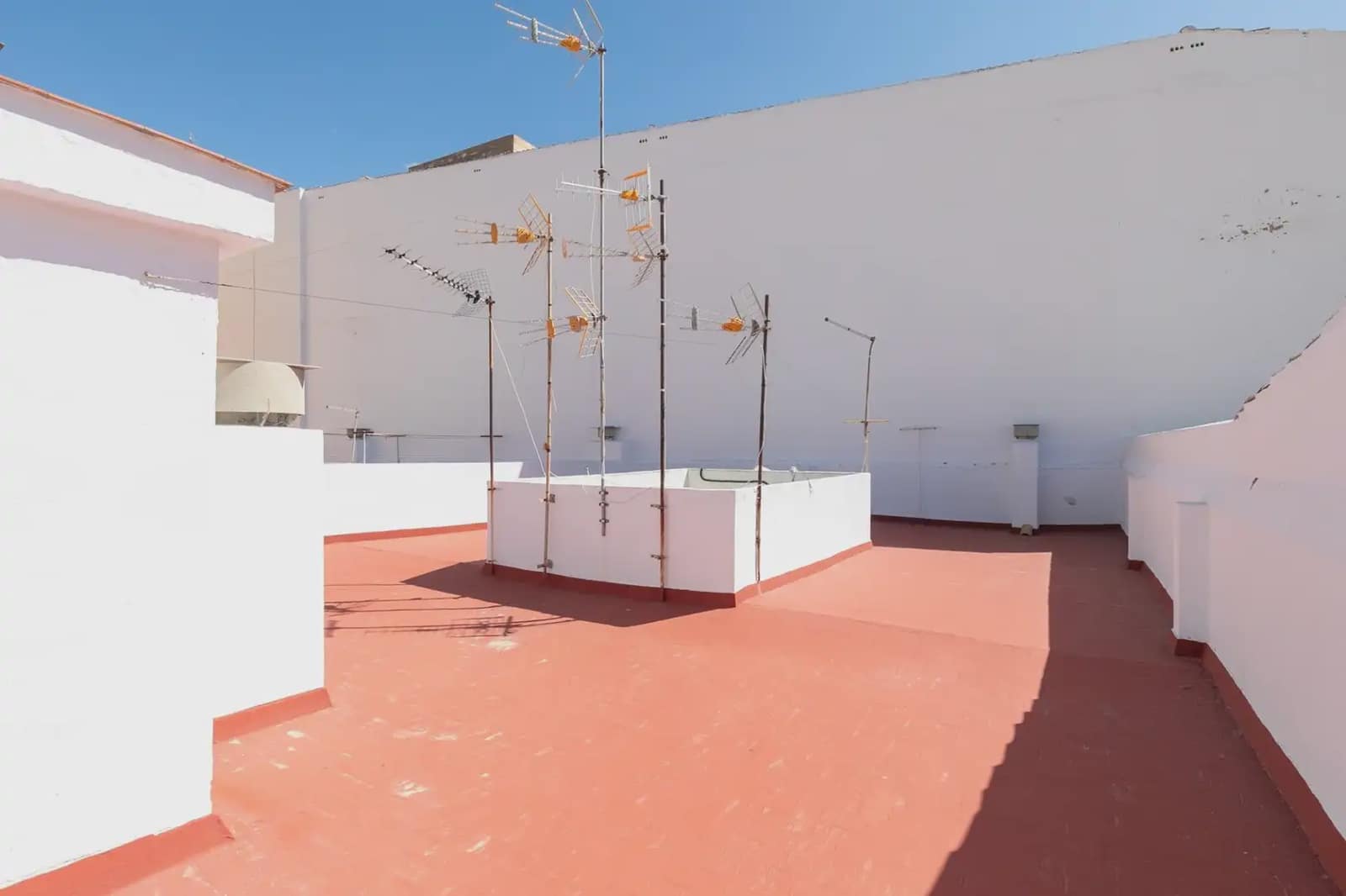 Flat te koop in Torrenueva met garage - € 169.000 (Ref: 9837332)