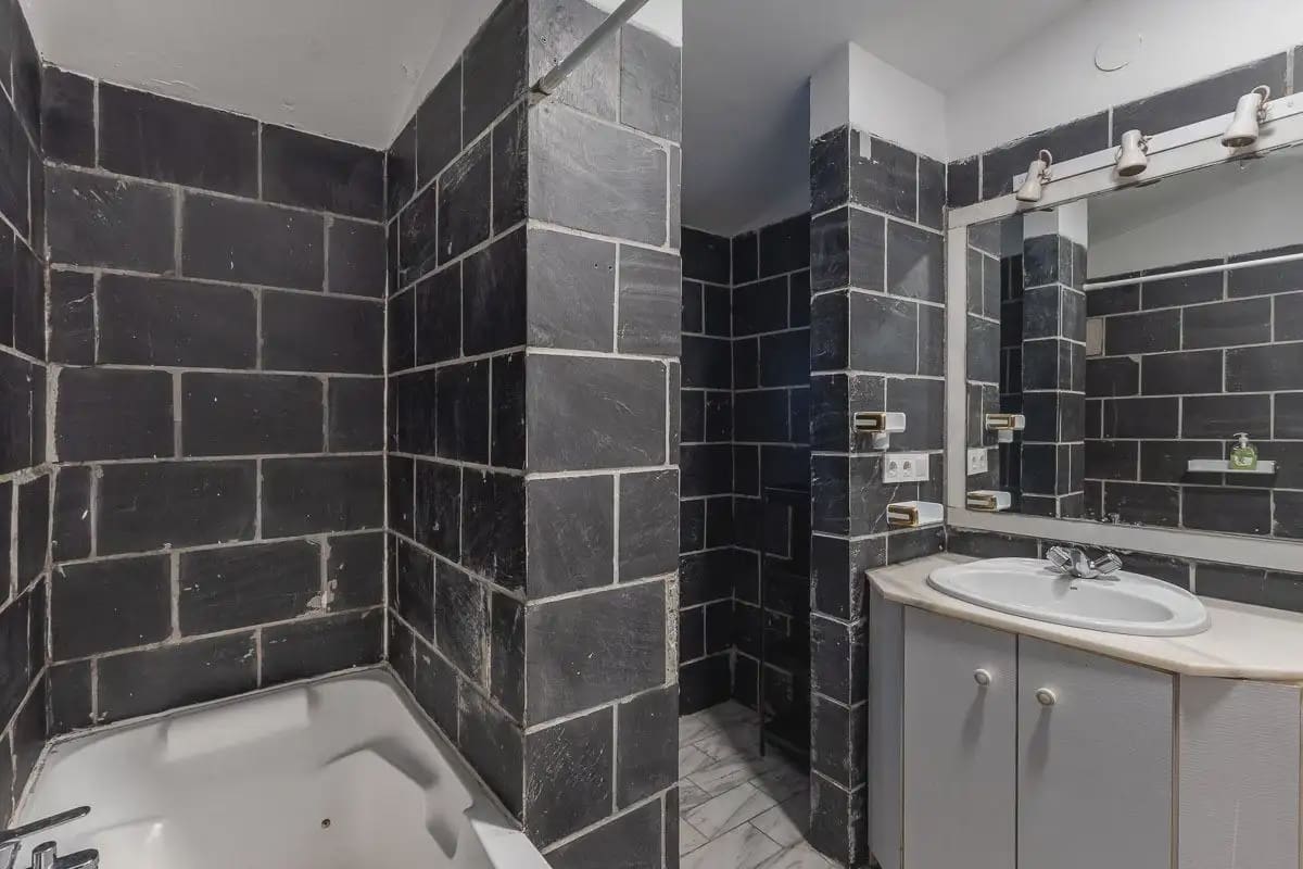 Huis te koop in Sierra Nevada met garage - € 330.000 (Ref: 9837333)