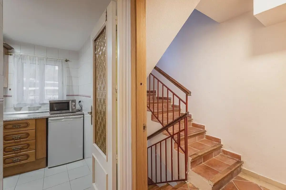 Huis te koop in Sierra Nevada met garage - € 330.000 (Ref: 9837333)