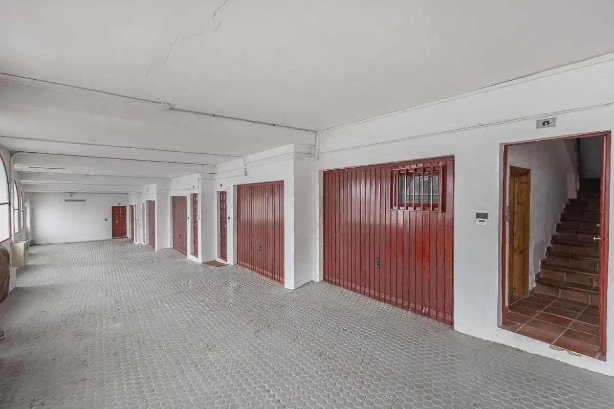Huis te koop in Sierra Nevada met garage - € 330.000 (Ref: 9837333)
