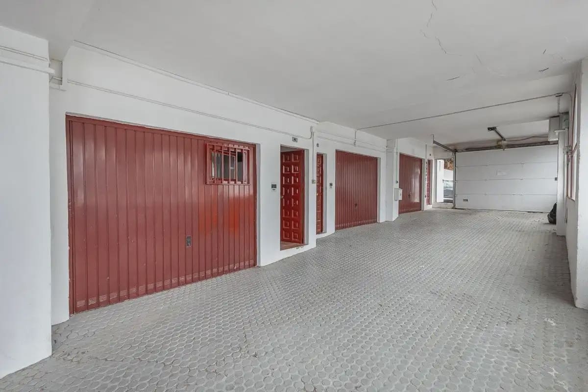 Huis te koop in Sierra Nevada met garage - € 330.000 (Ref: 9837333)