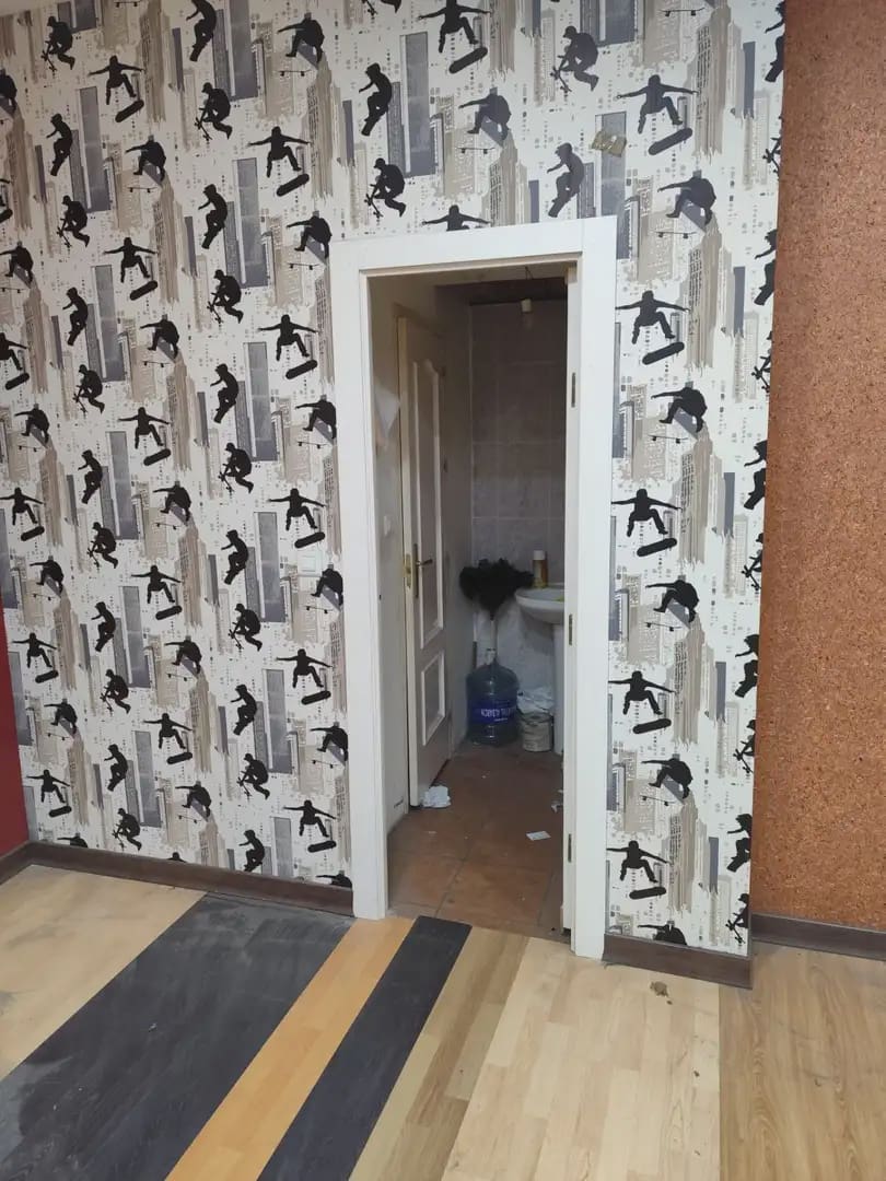 Comercial para arrendar em Granada cidade - 1 150 € (Ref: 9837334)