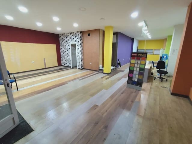 Commercial for rent in San Matías - Realejo, Granada city - € 1,150 (Ref: 9837334)