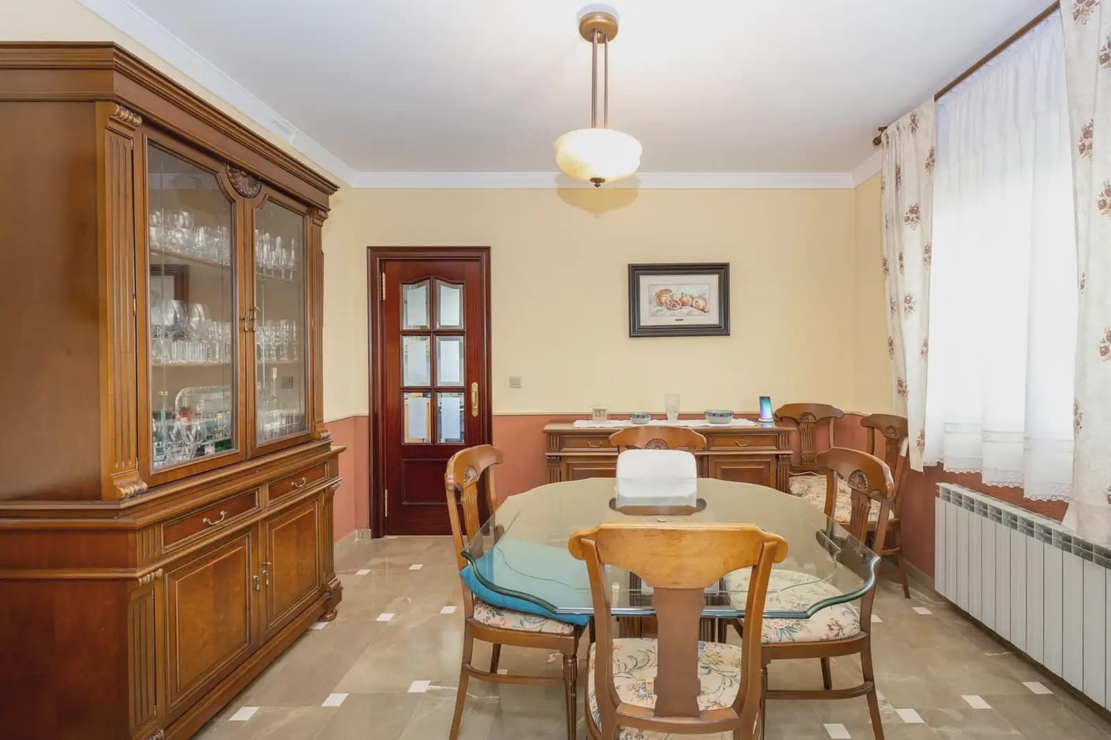 Villa til salg i Atarfe med swimmingpool - € 695.000 (Ref: 9837335)