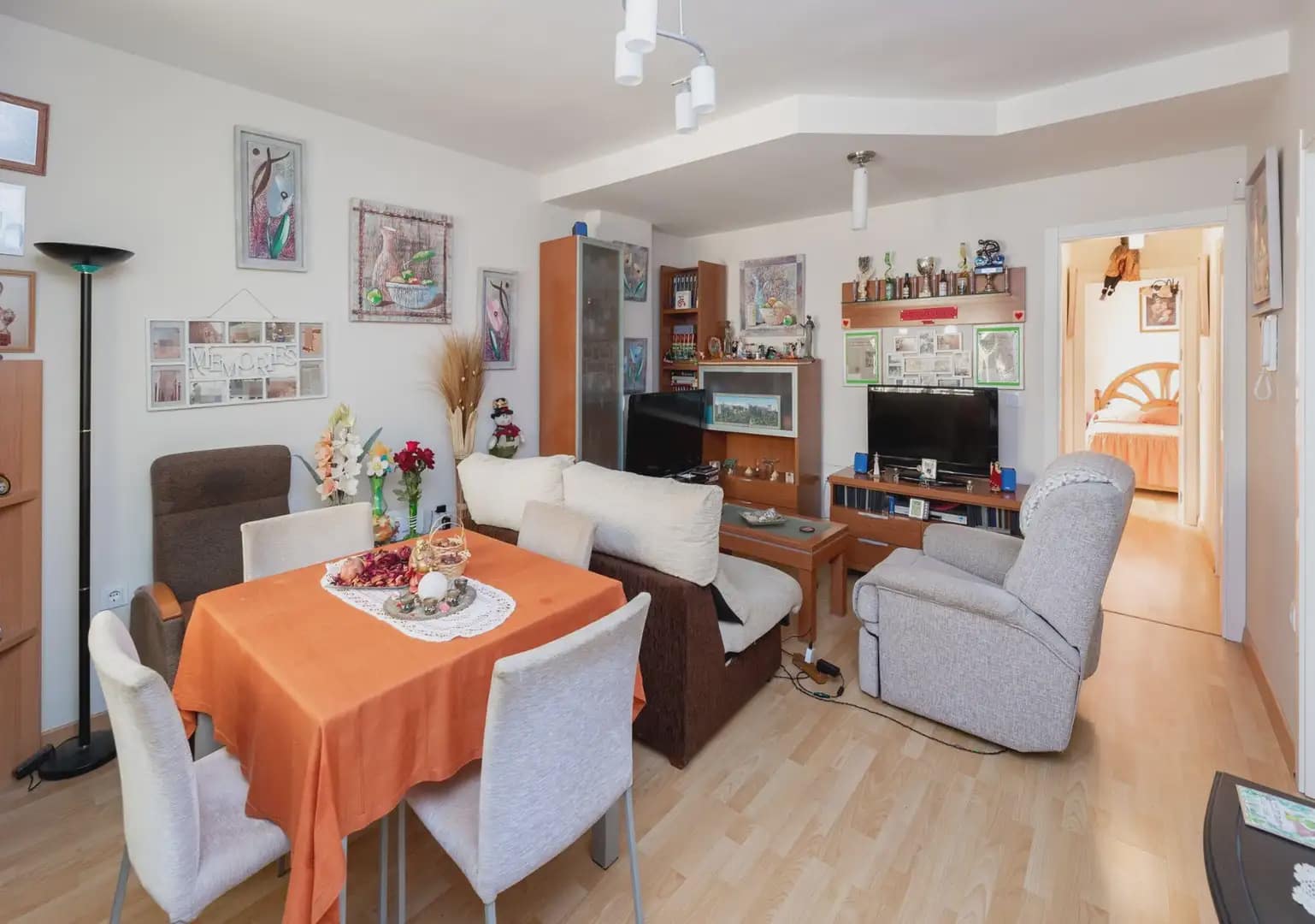 Lejlighed til salg i Cullar Vega med garage - € 129.000 (Ref: 9837338)