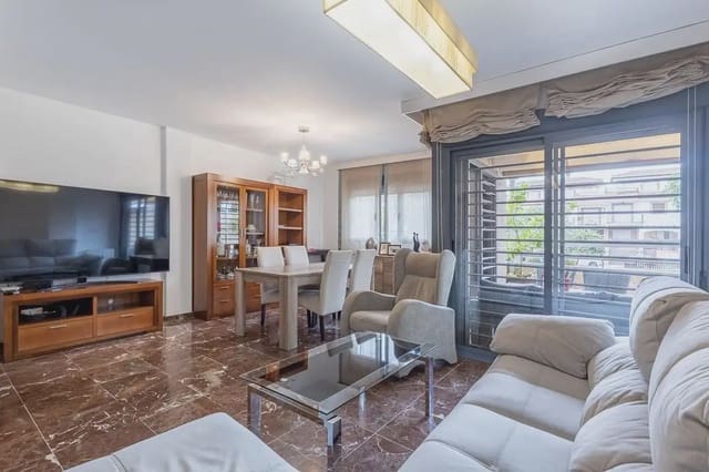 Huis te koop in Armilla met garage - € 405.000 (Ref: 9837339)