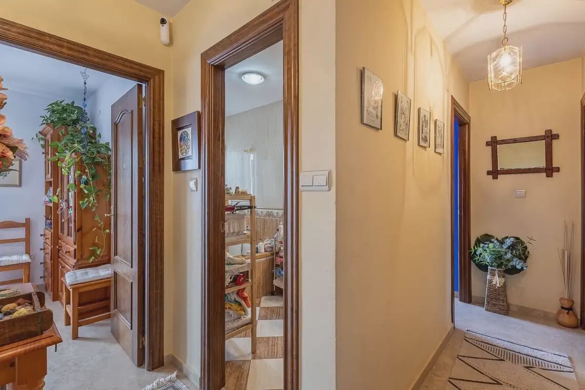 4 soverom Hus til salgs i Huetor Vega med garasje - € 398 000 (Ref: 9837340)