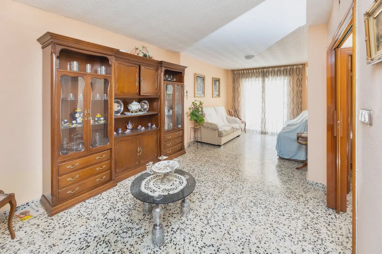 Gewerbe zu verkaufen in Granada Stadt - 444.000 € (Ref: 9837342)