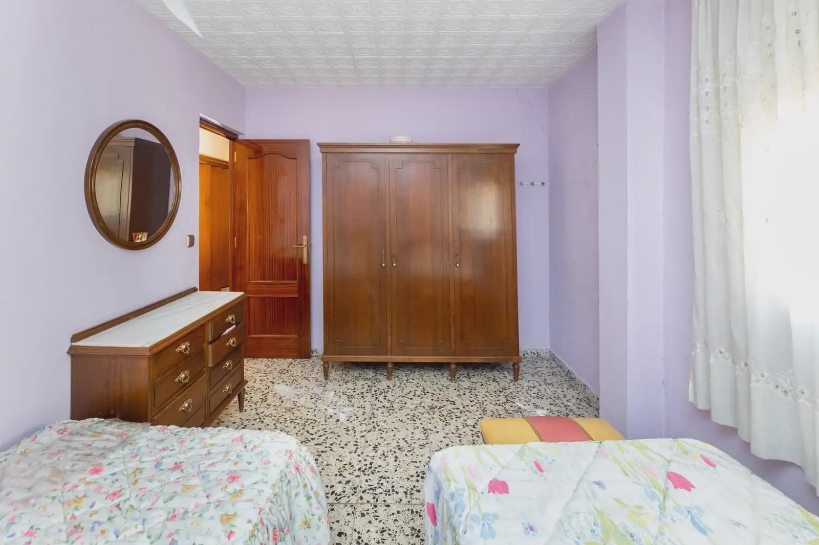 Gewerbe zu verkaufen in Granada Stadt - 444.000 € (Ref: 9837342)