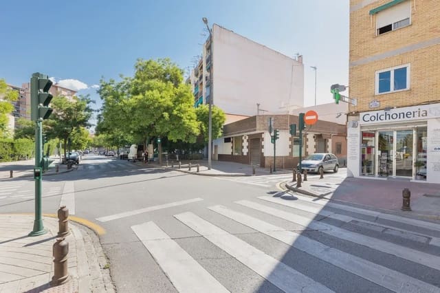 Gewerbe zu verkaufen in Zaidin, Granada Stadt - 444.000 € (Ref: 9837342)