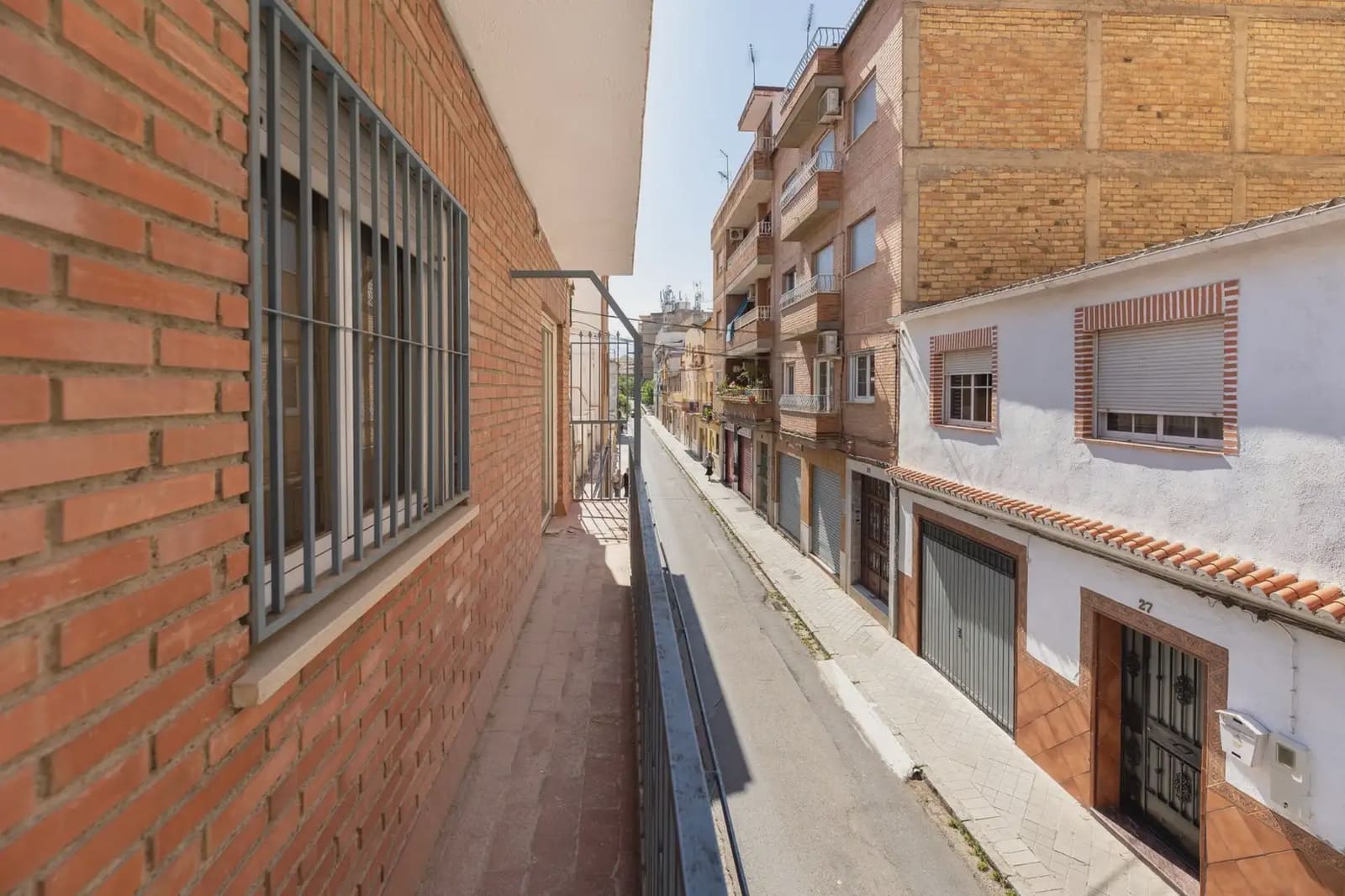 Gewerbe zu verkaufen in Granada Stadt - 444.000 € (Ref: 9837342)