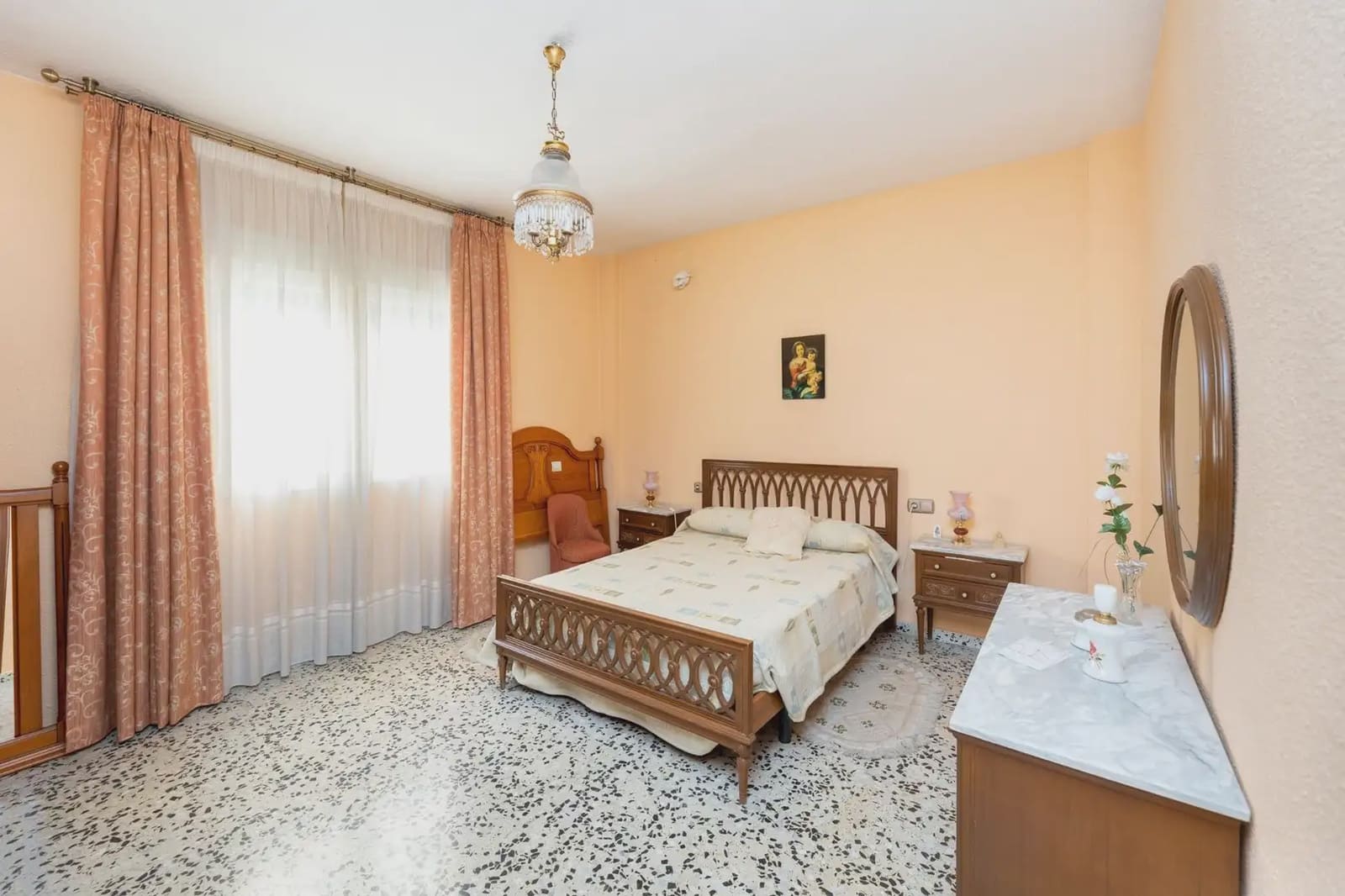 Gewerbe zu verkaufen in Granada Stadt - 444.000 € (Ref: 9837342)