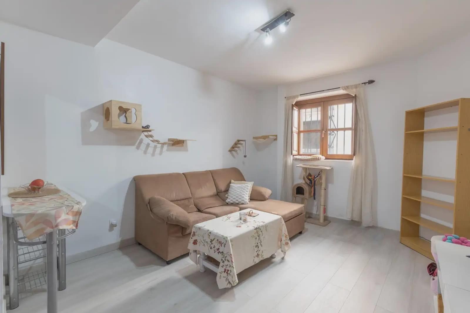 Lägenhet till salu i Granada stad - 189 000 € (Ref: 9837344)