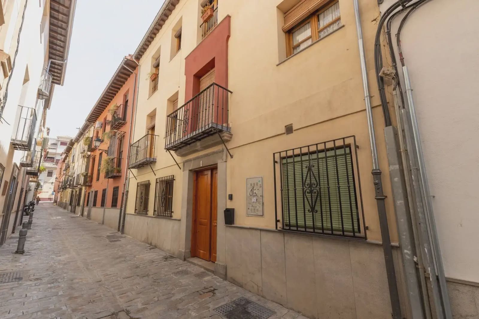 Lägenhet till salu i Granada stad - 189 000 € (Ref: 9837344)