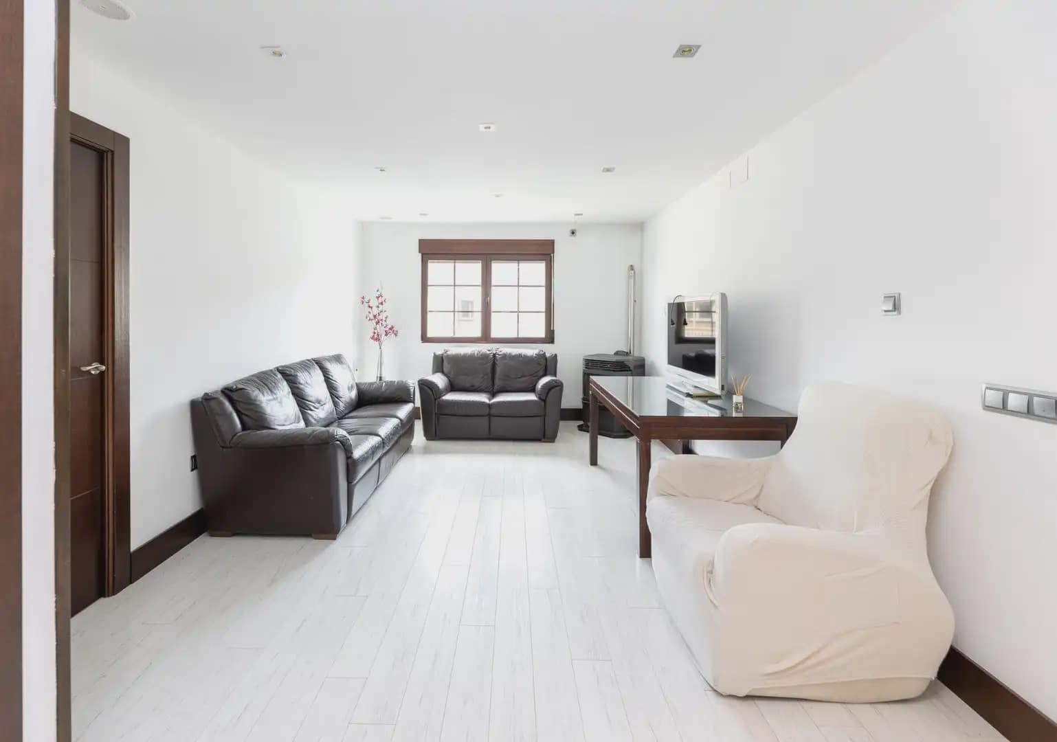 Lejlighed til salg i Granada by - € 189.000 (Ref: 9837345)