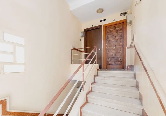 Lejlighed til salg i Zaidin, Granada by - € 189.000 (Ref: 9837345)