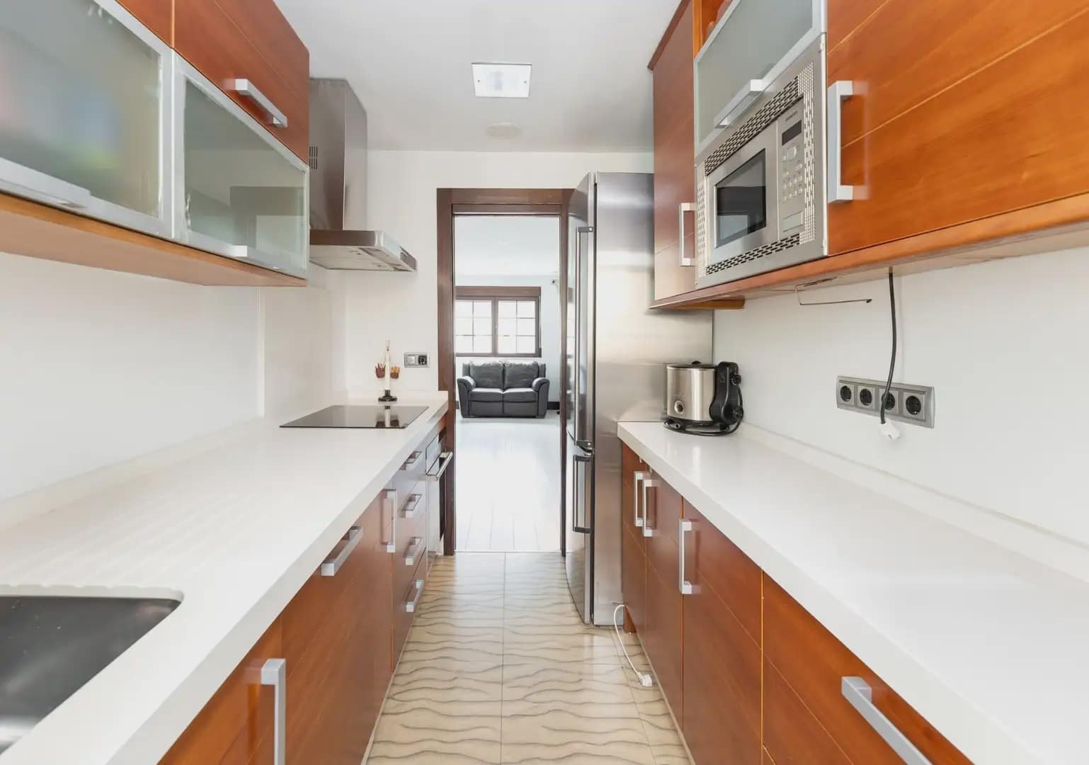 Lejlighed til salg i Granada by - € 189.000 (Ref: 9837345)