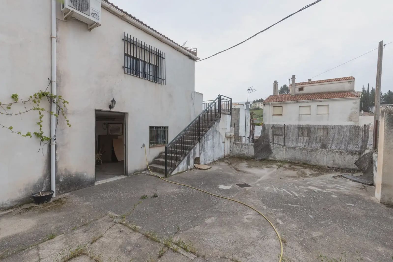 Casa em Banda para venda em Iznalloz com garagem - 129 000 € (Ref: 9837346)