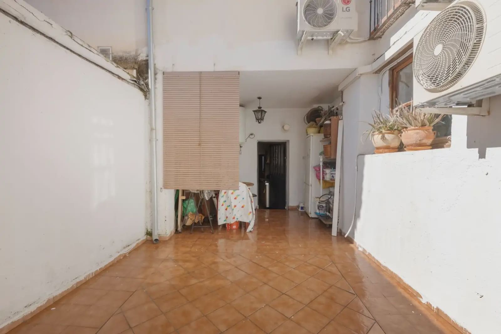 Hus til salgs i Granada by - € 625 000 (Ref: 9837347)