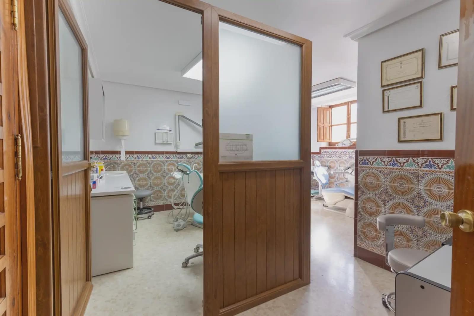 Hus til salgs i Granada by - € 625 000 (Ref: 9837347)