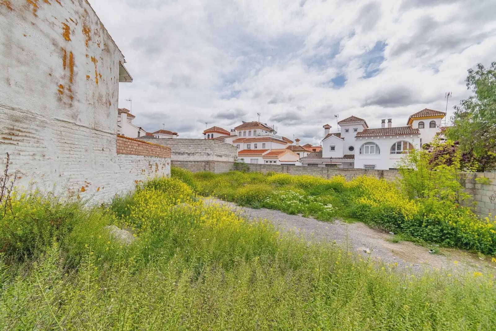 Local Comercial en Albolote en venta - 685.000 € (Ref: 9837348)