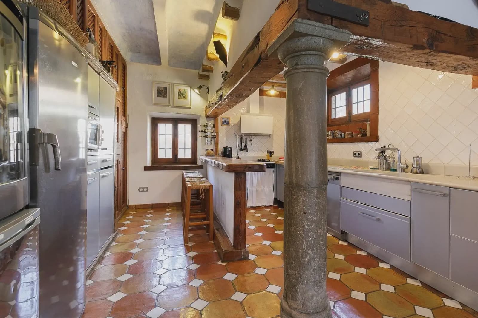 Finca/Herregård til salgs i Vegas del Genil med svømmebasseng garasje - € 1 400 000 (Ref: 9837350)