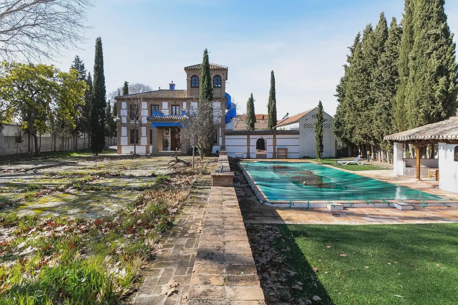 Finca/Herregård til salgs i Vegas del Genil med svømmebasseng garasje - € 1 400 000 (Ref: 9837350)