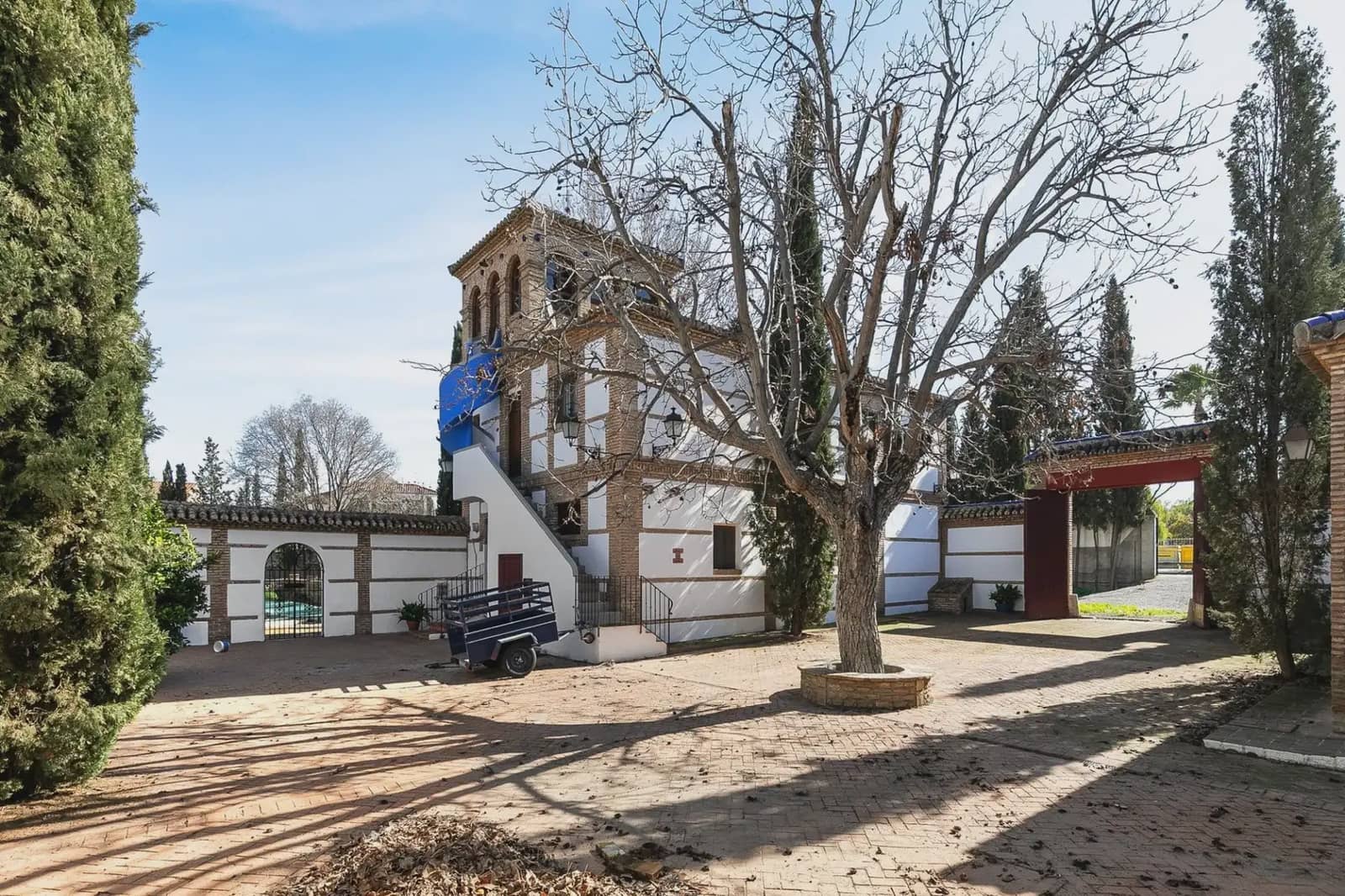 Finca/Herregård til salgs i Vegas del Genil med svømmebasseng garasje - € 1 400 000 (Ref: 9837350)
