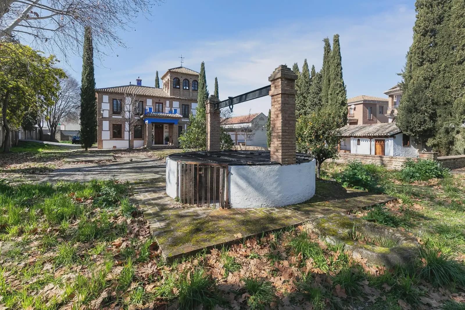 Finca/Herregård til salgs i Vegas del Genil med svømmebasseng garasje - € 1 400 000 (Ref: 9837350)