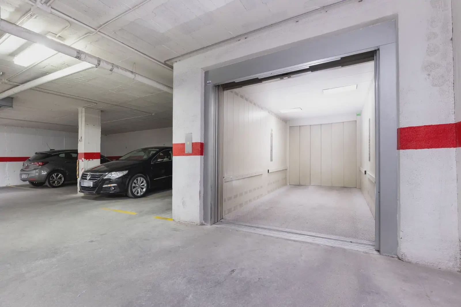 Mieszkanie na sprzedaż w Monachil z garażem - 179 000 € (Ref: 9837351)