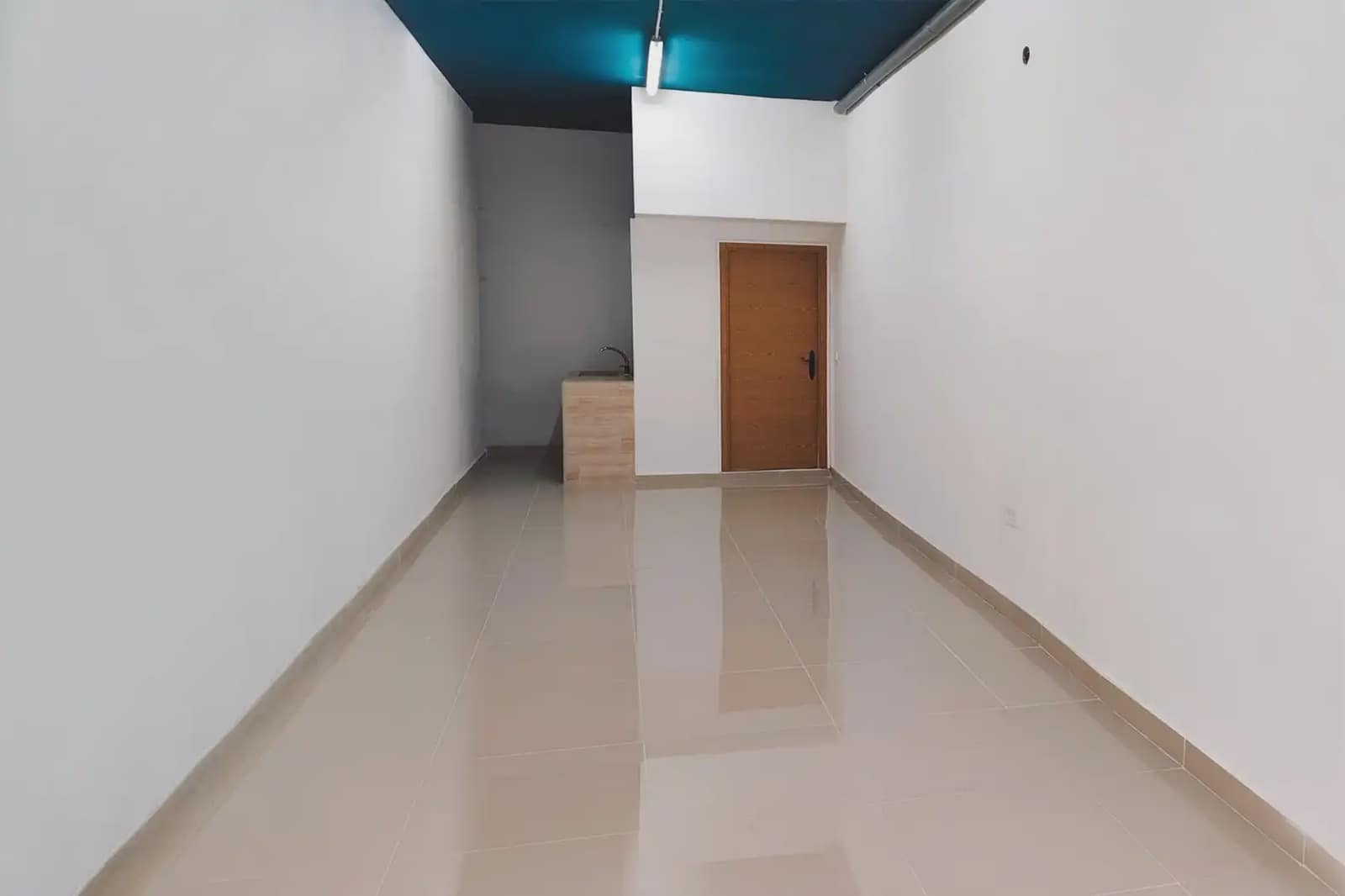 Local Comercial en Granada ciudad en venta - 96.000 € (Ref: 9837354)