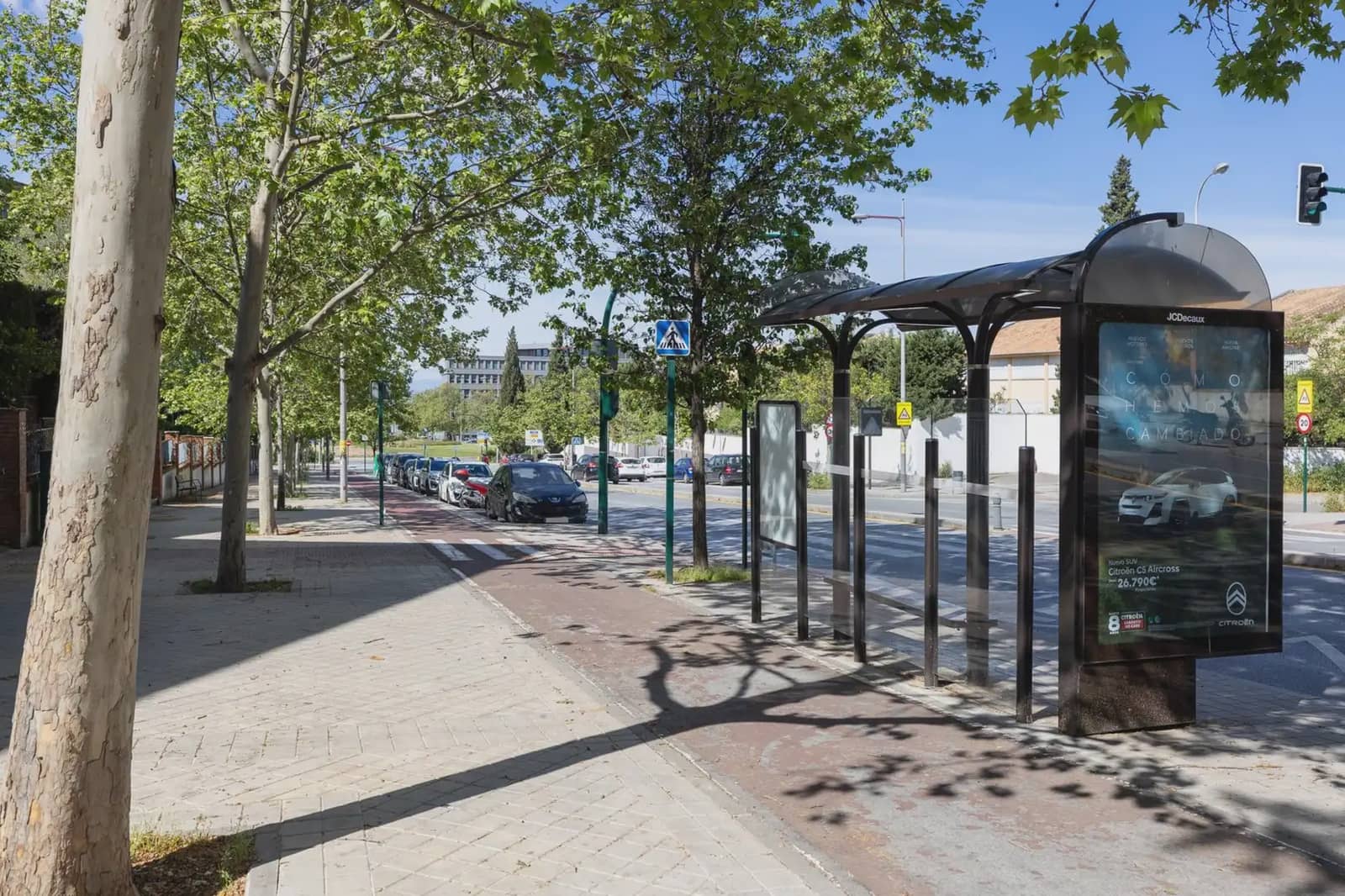 Local Comercial en Granada ciudad en venta - 96.000 € (Ref: 9837354)