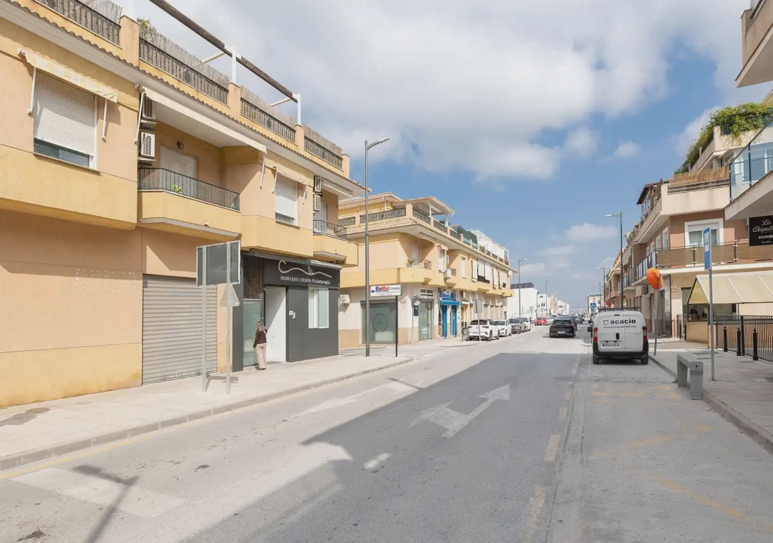 Local Comercial en Churriana de la Vega en venta - 129.000 € (Ref: 9837356)