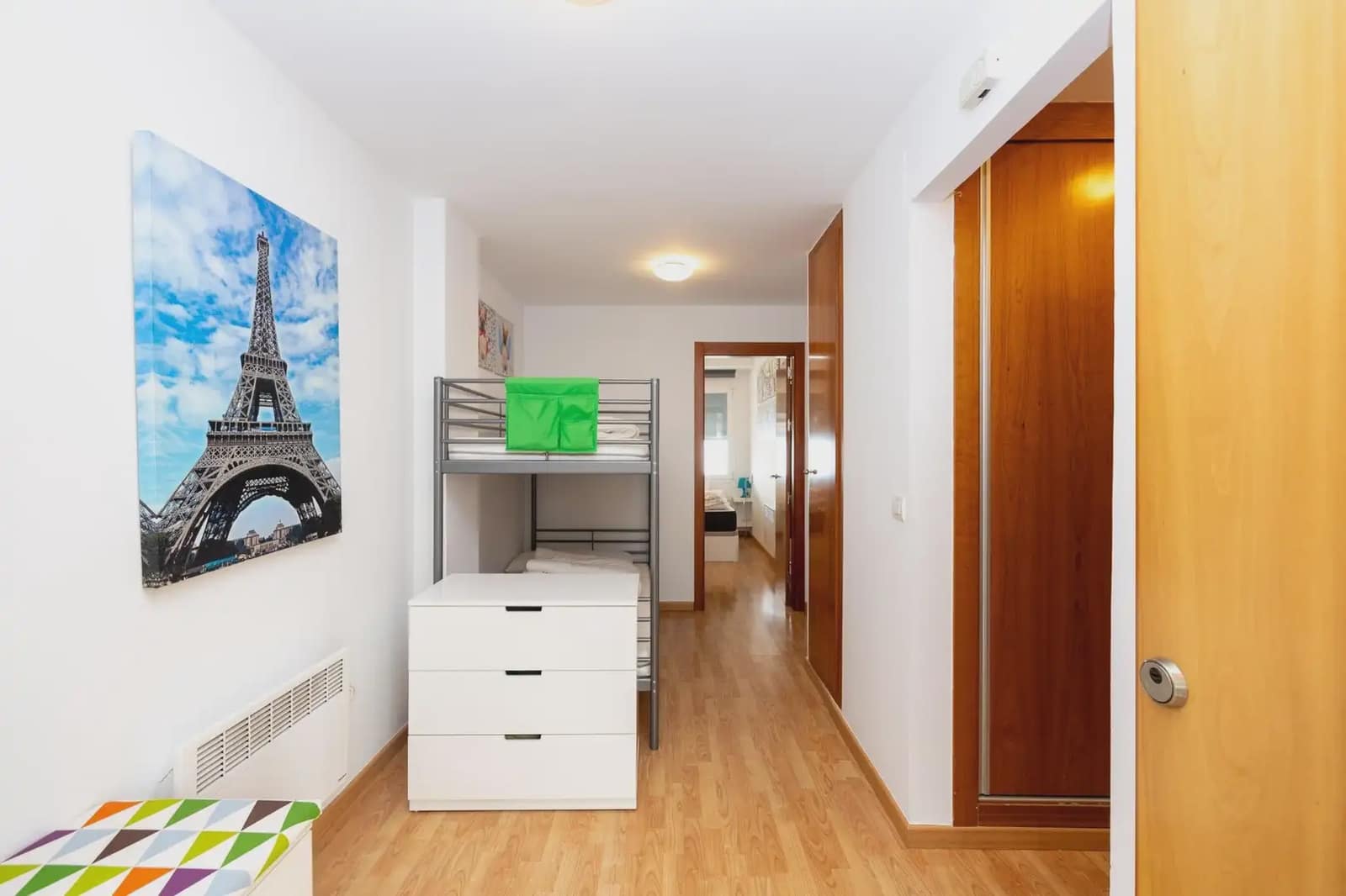 Leilighet til salgs i Sierra Nevada med svømmebasseng garasje - € 199 000 (Ref: 9837357)