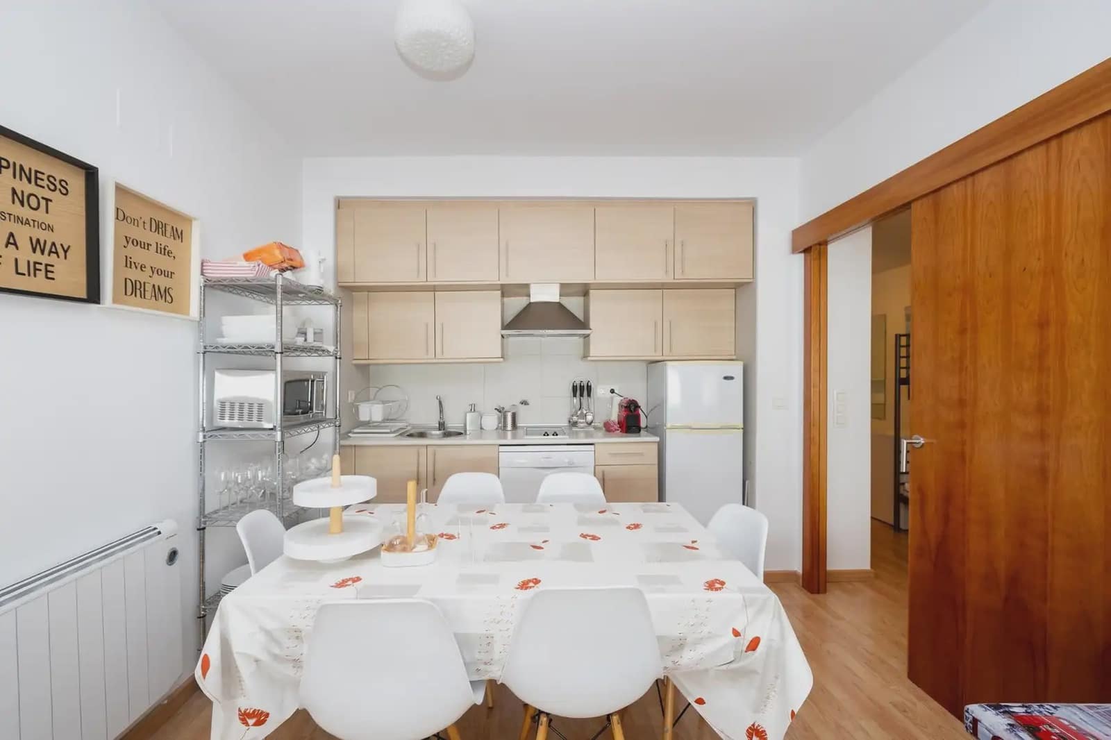 Leilighet til salgs i Sierra Nevada med svømmebasseng garasje - € 199 000 (Ref: 9837357)