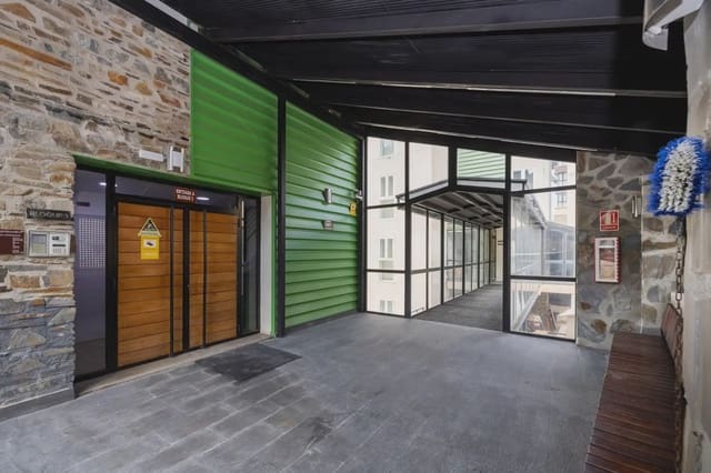 Flat te koop in Sierra Nevada, Monachil met zwembad garage - € 199.000 (Ref: 9837357)