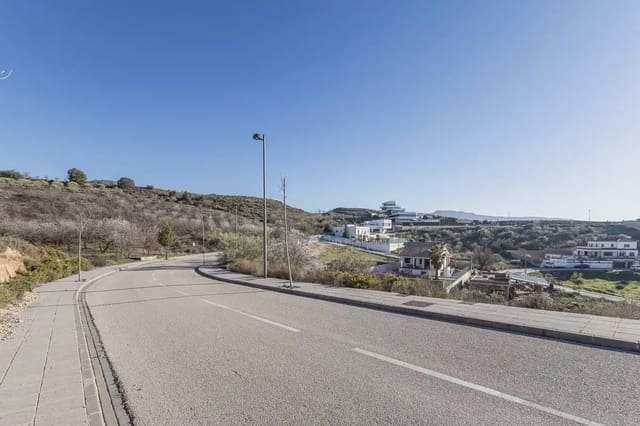 Tontti myytävänä paikassa La Zubia - 65 000 € (Ref: 9837359)
