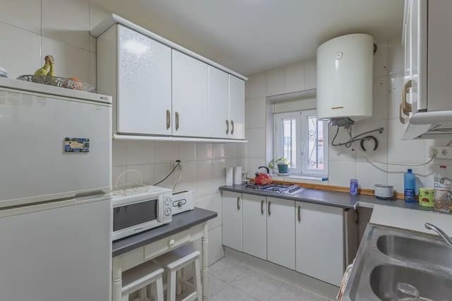 2 sypialnia Mieszkanie na sprzedaż w Zaidin, Miasto Grenada - 125 000 € (Ref: 9837360)