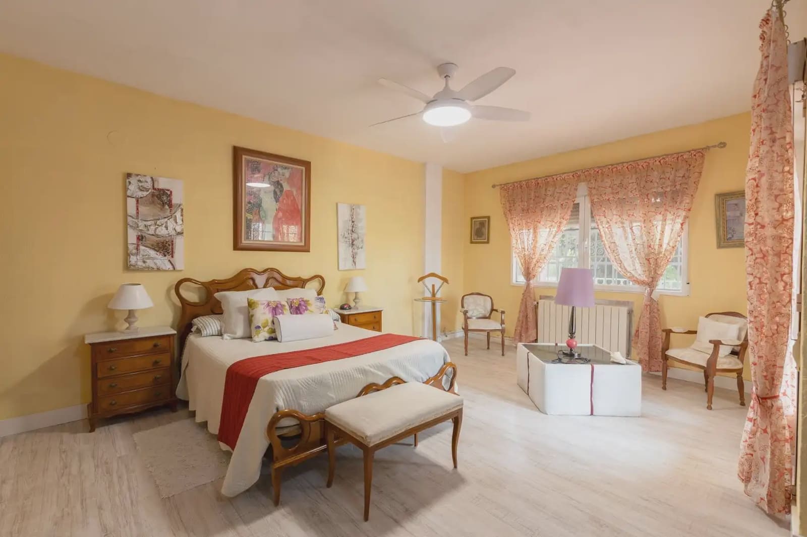 Villa for sale in Otura with pool garage - € 449,000 (Ref: 9837362)
