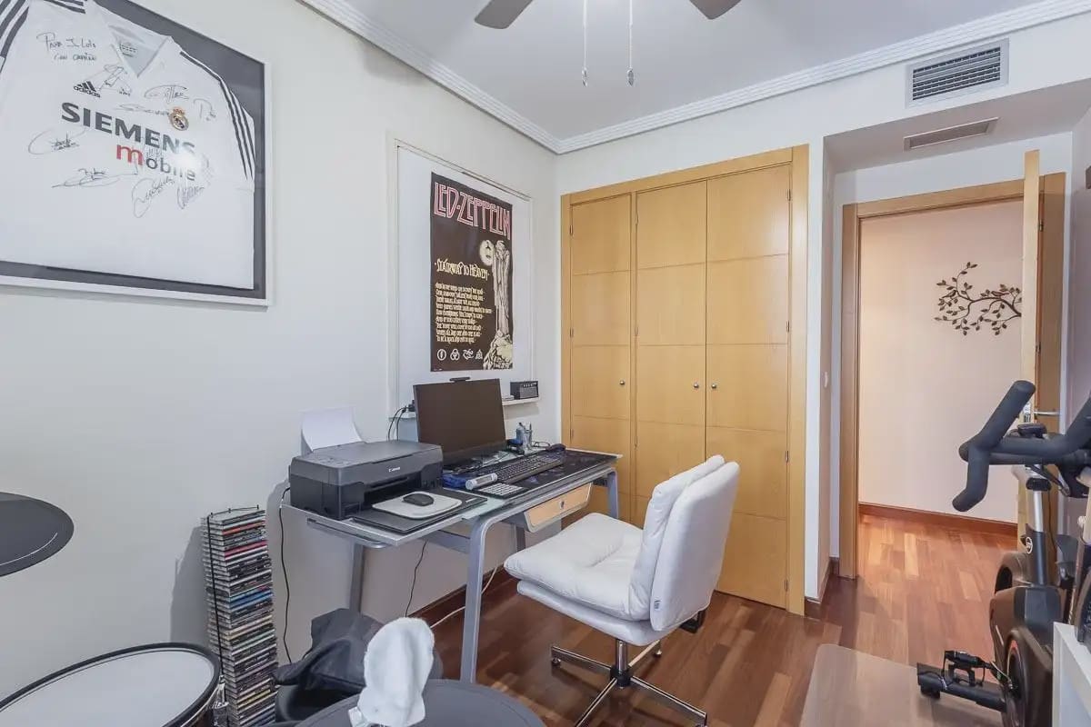 Mieszkanie na sprzedaż w Miasto Grenada - 695 000 € (Ref: 9837363)