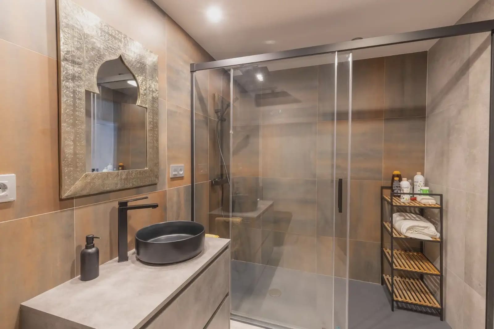 Appartement te koop in Sierra Nevada met garage - € 329.000 (Ref: 9837364)