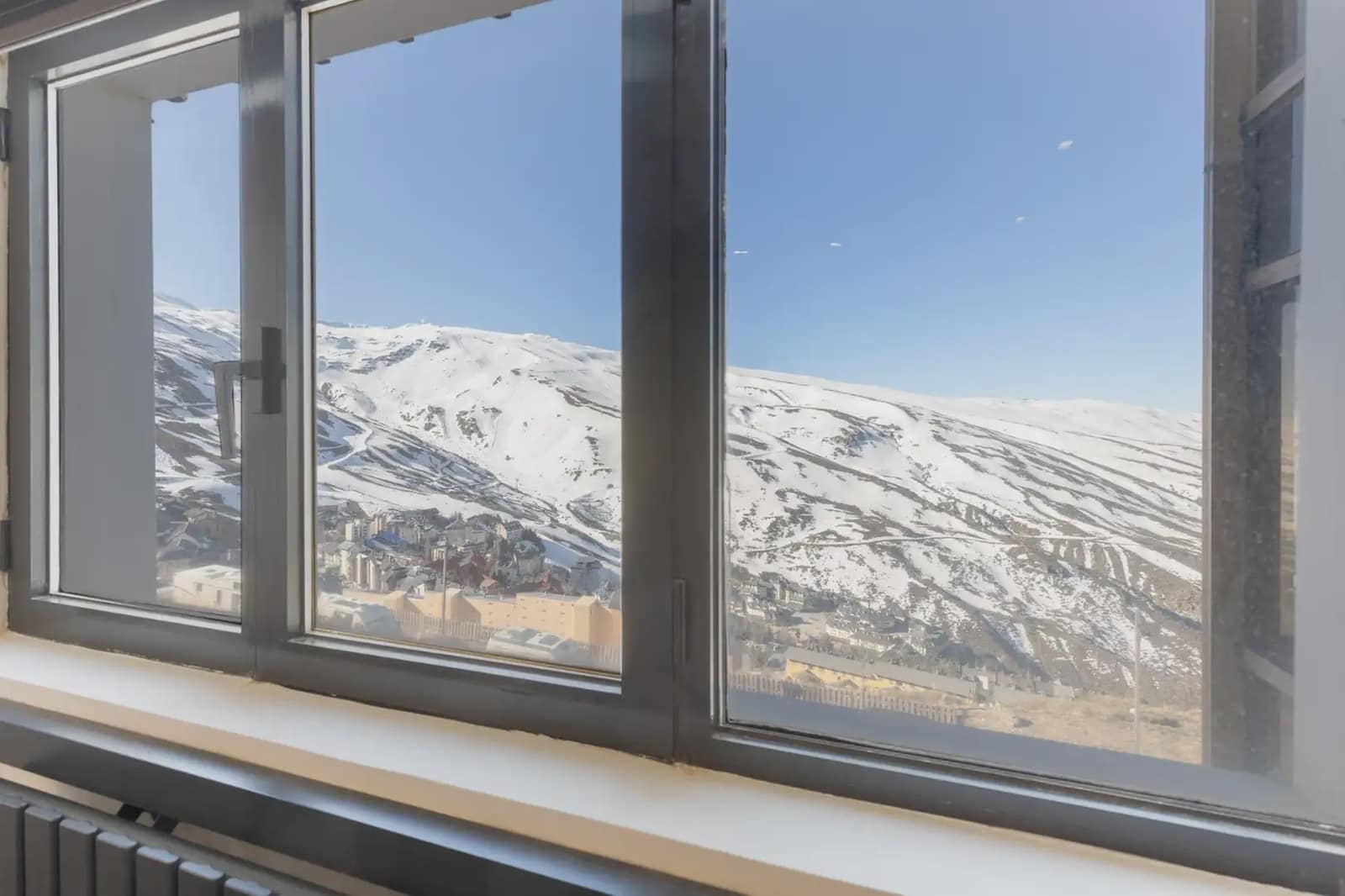 Appartement te koop in Sierra Nevada met garage - € 329.000 (Ref: 9837364)