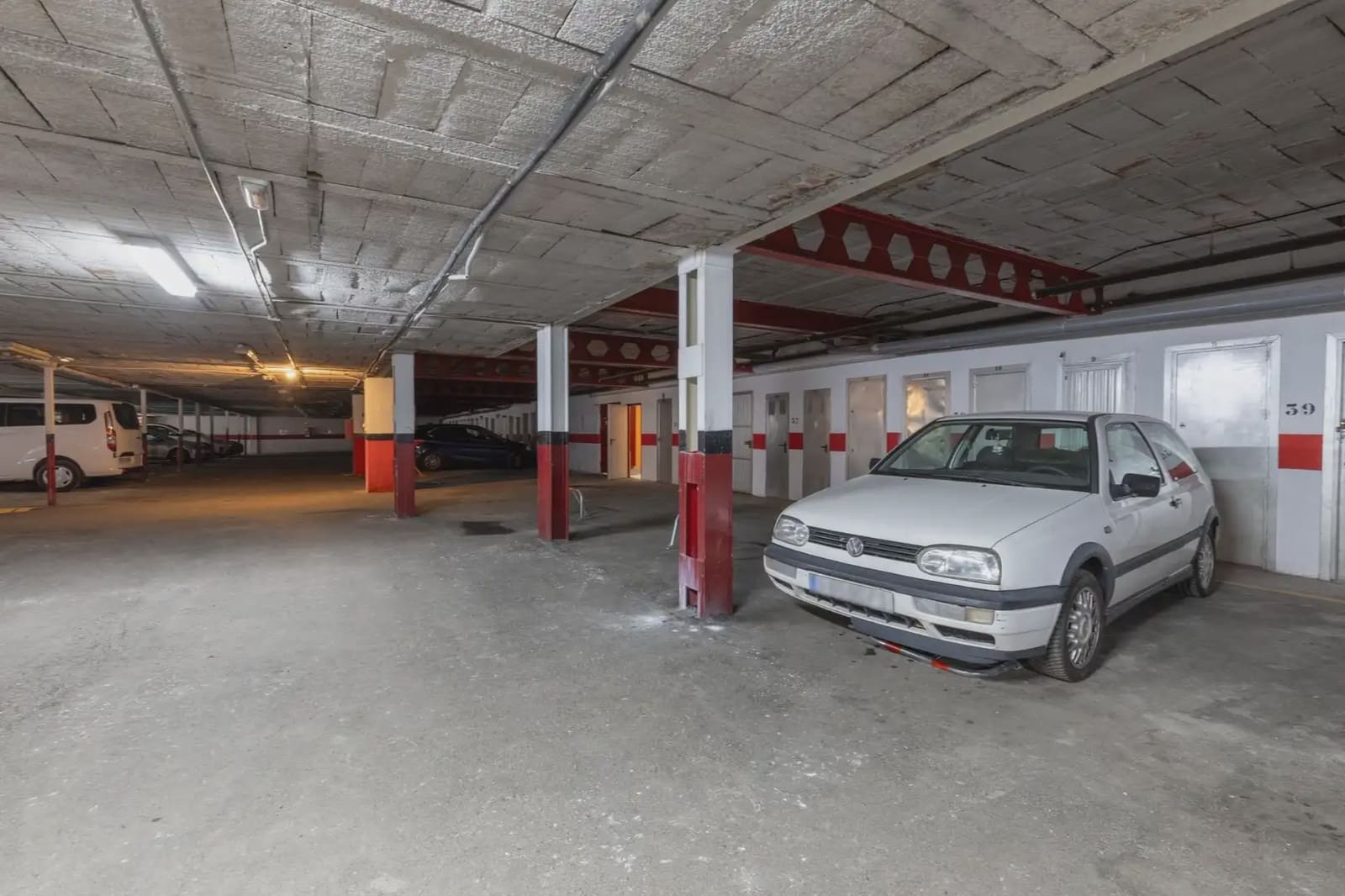 Appartement te koop in Sierra Nevada met garage - € 329.000 (Ref: 9837364)